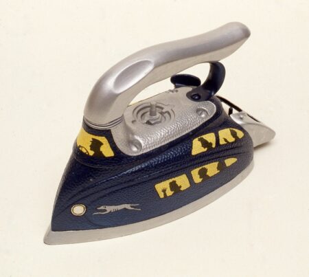 Roger Brown. Greyhound Bus Iron. 1975. Paint on object. Image and data provided by the Roger Brown Study Collection, School of the Art Institute of Chicago.