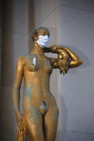 Statue with mask in France